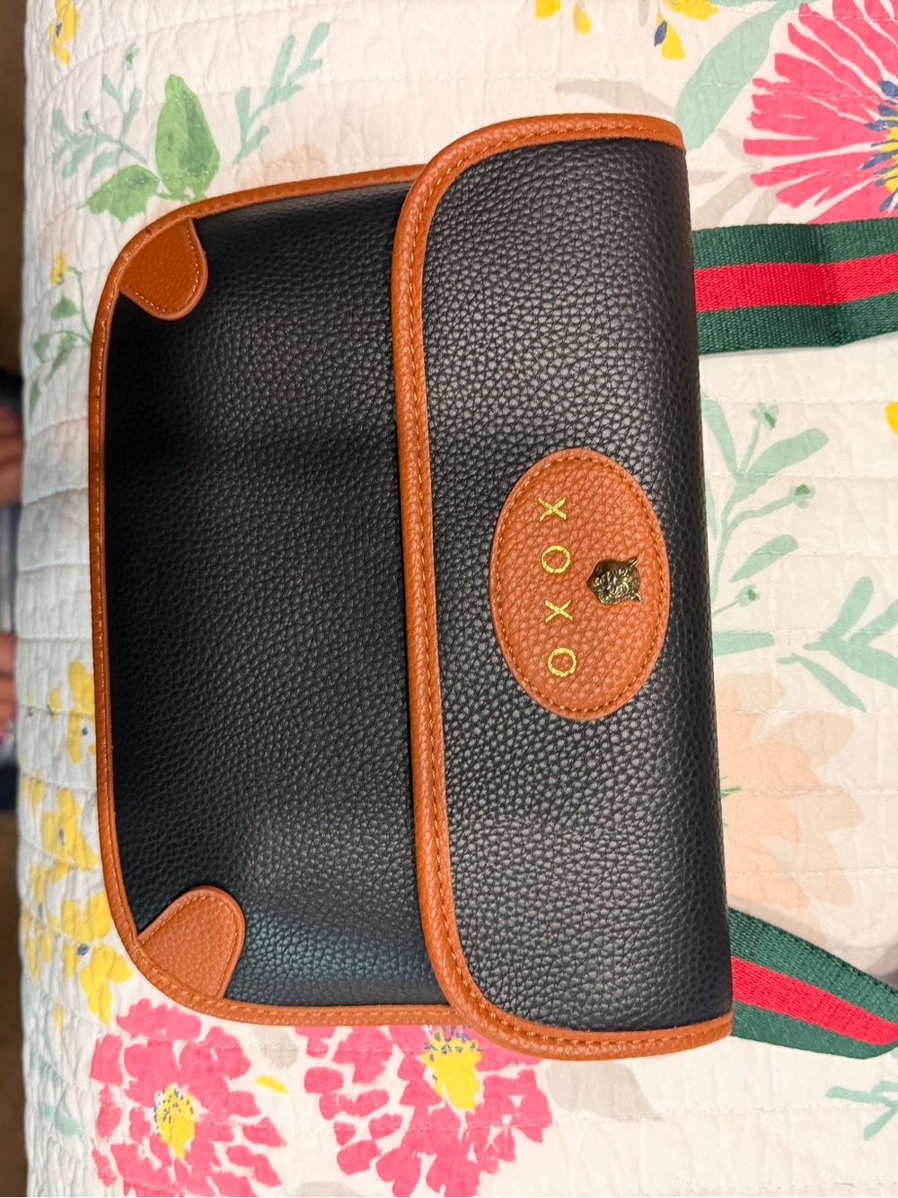 Black and Tan Crossbody Bag - Unbranded